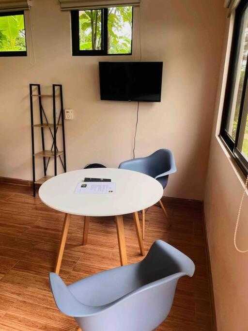 Casa Noil, Beautiful Eco House Near The Beach! Apartment Puerto Viejo de Talamanca Екстериор снимка
